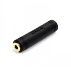 StarTech.com 3.5 mm to 3.5 mm Audio Coupler - Female to Female